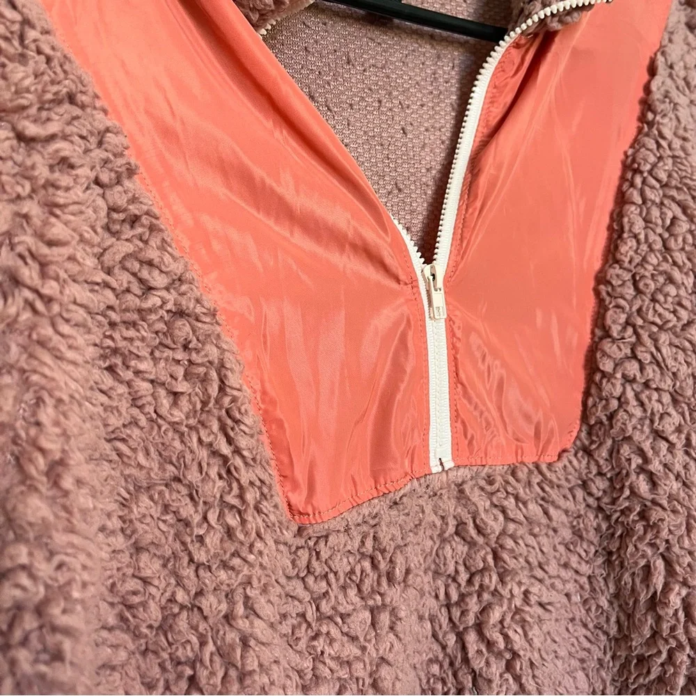 Women's Pink Sherpa Jacket - Picture 4 of 8